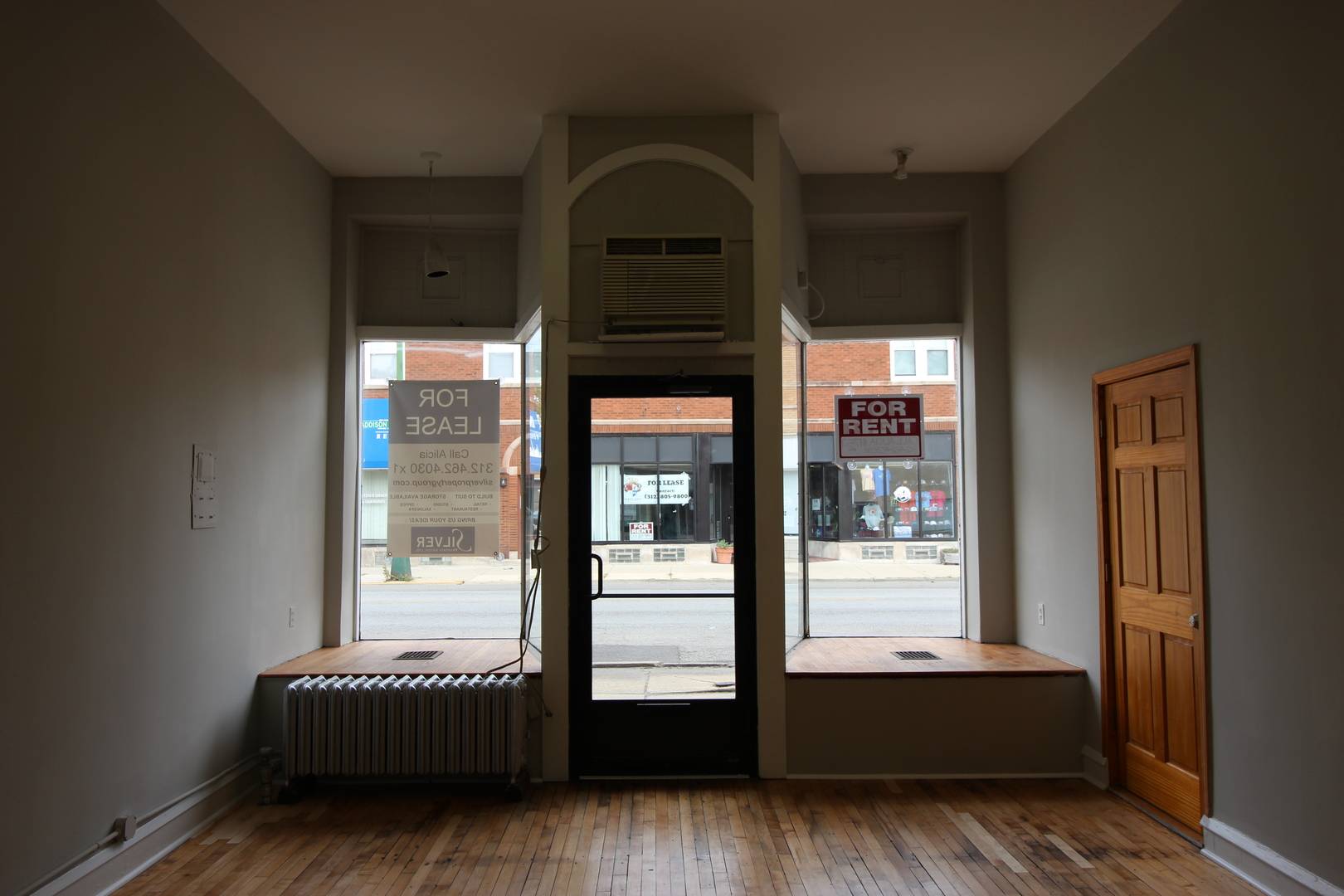 6057 W Addison ST, Chicago, IL 60634