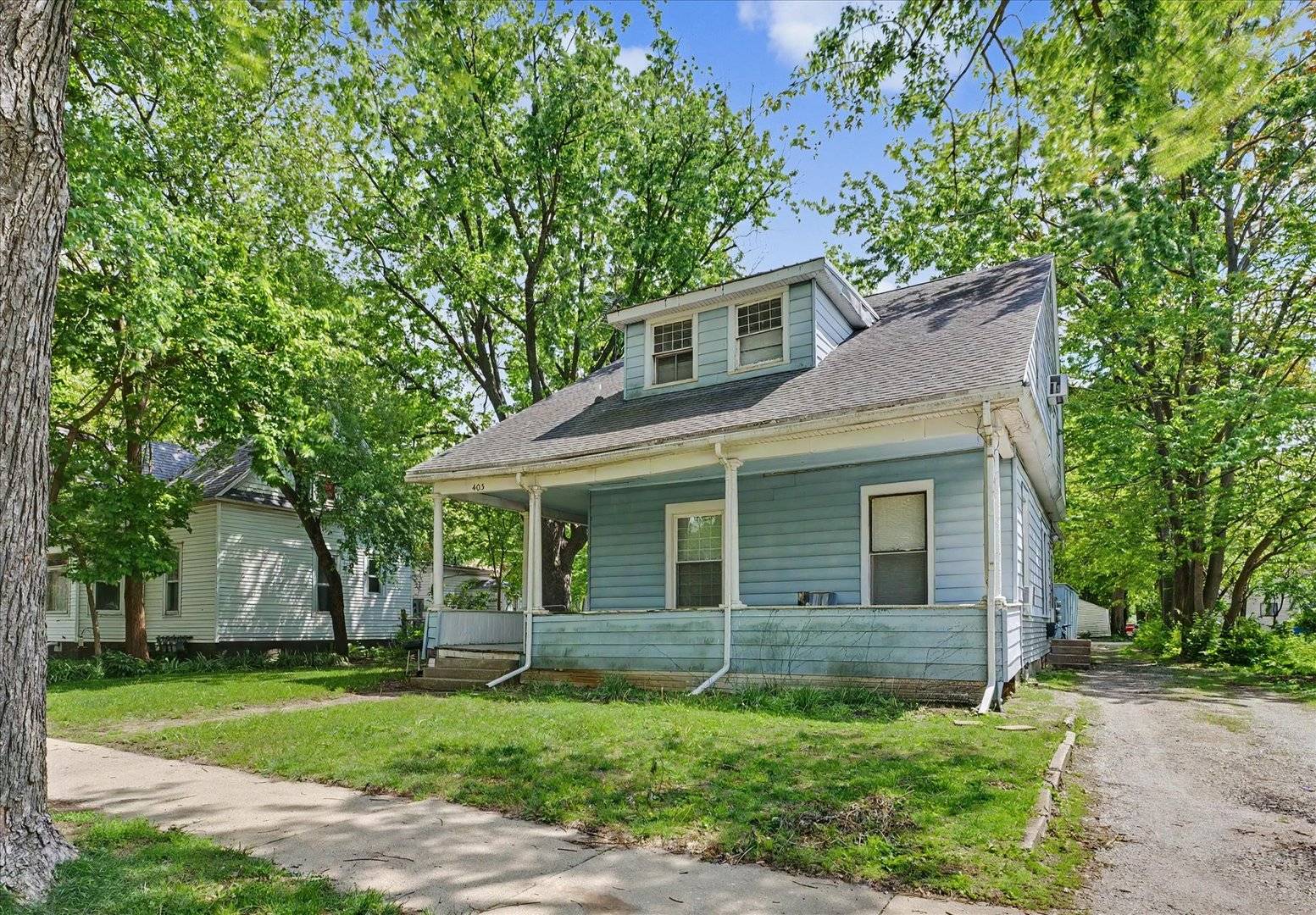 403 W Columbia AVE, Champaign, IL 61820