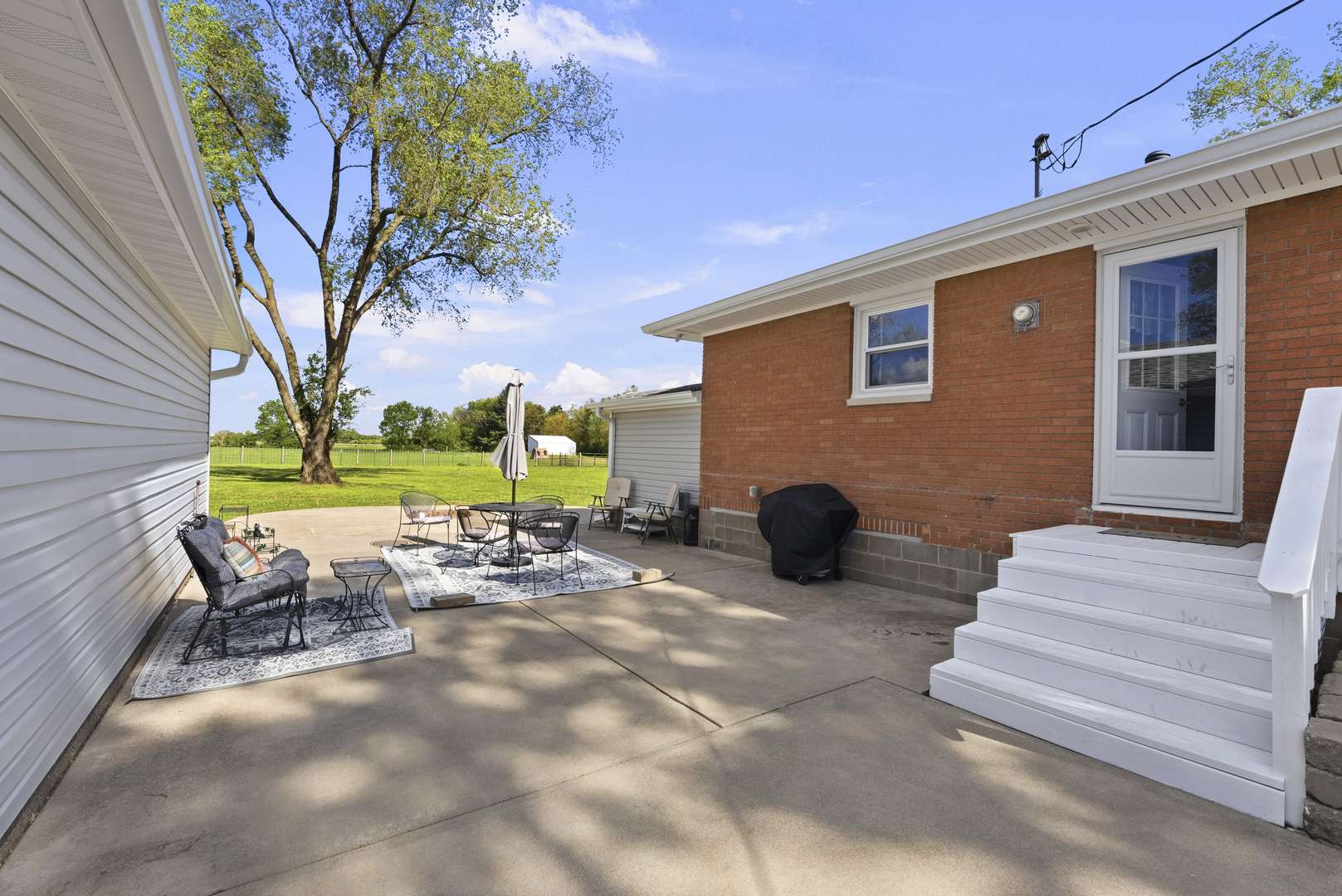 3219 265th ST N, Hillsdale, IL 61257