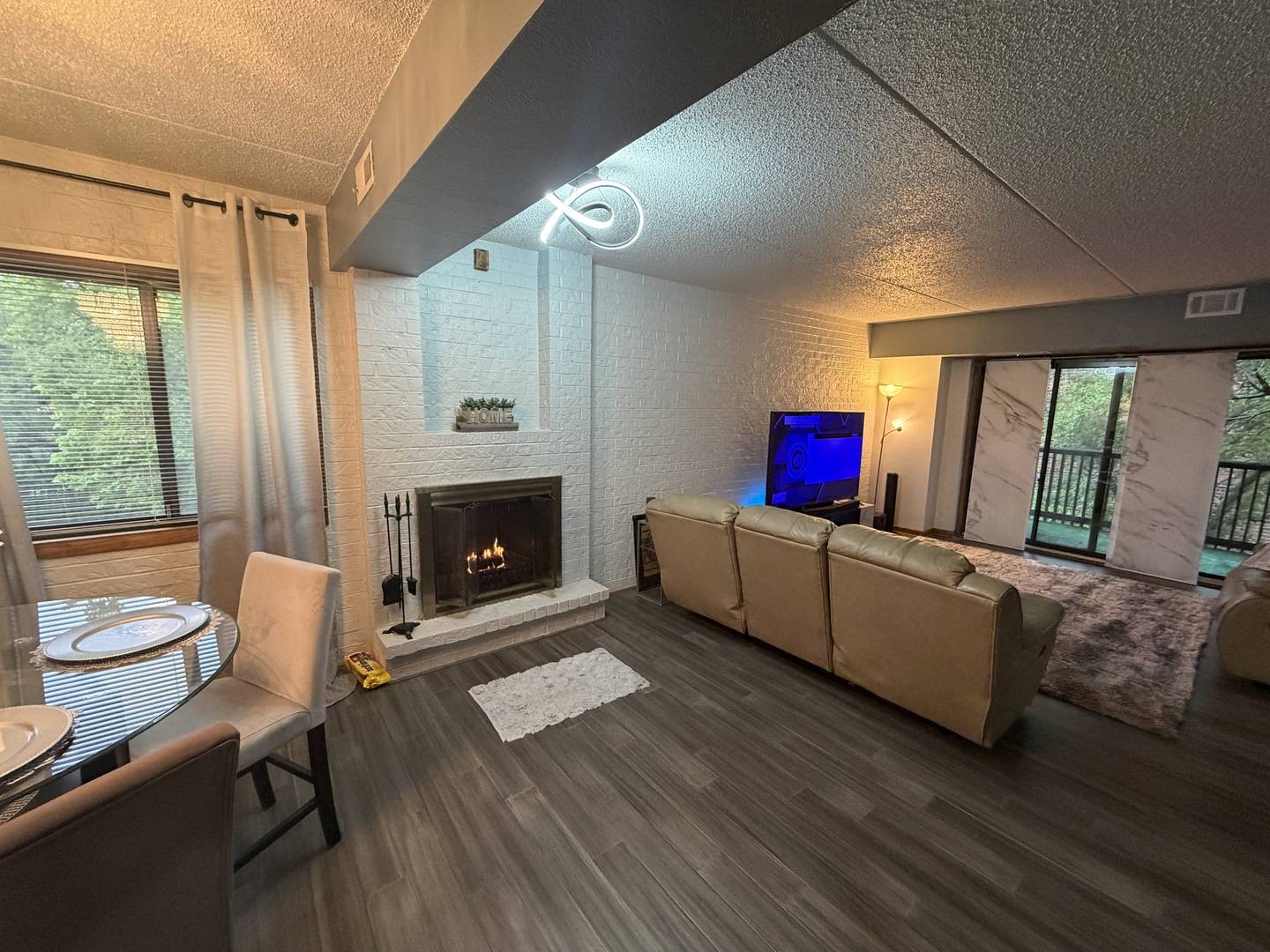 1424 Woodbridge RD #2A, Joliet, IL 60436