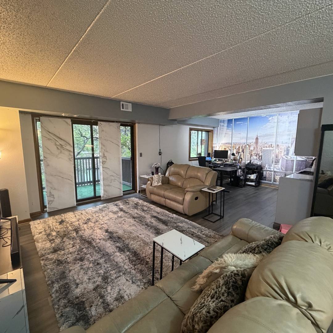 1424 Woodbridge RD #2A, Joliet, IL 60436