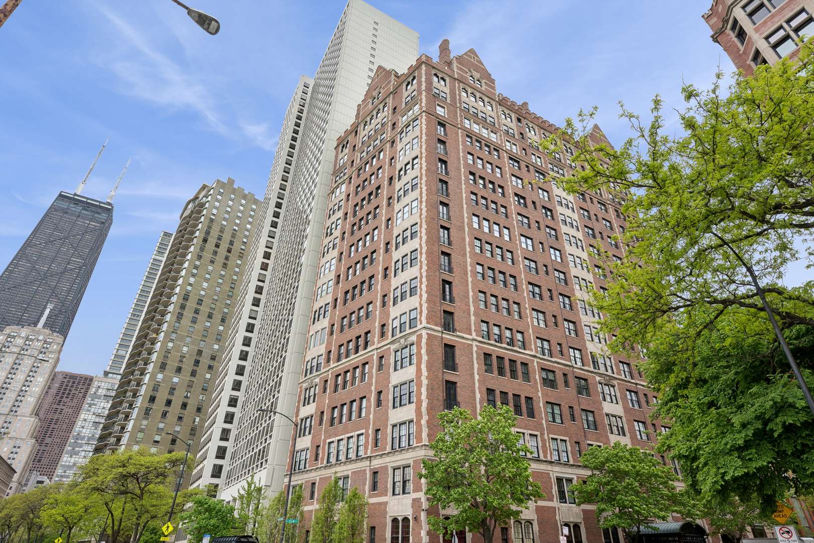1120 N LAKE SHORE DR #18AB, Chicago, IL 60611