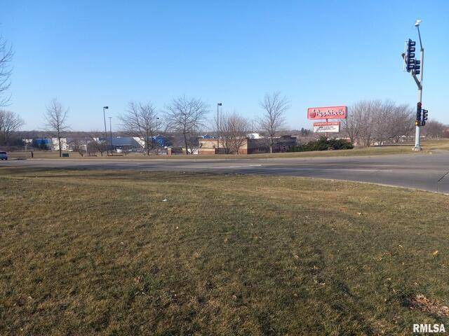 0 West Kimberly RD, Davenport, IA 52806