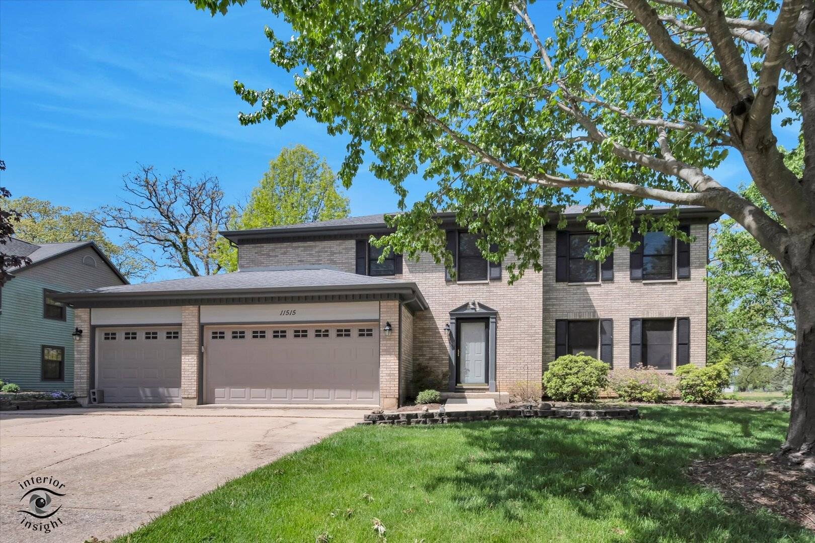 11515 Ellwood Greens RD, Genoa, IL 60135