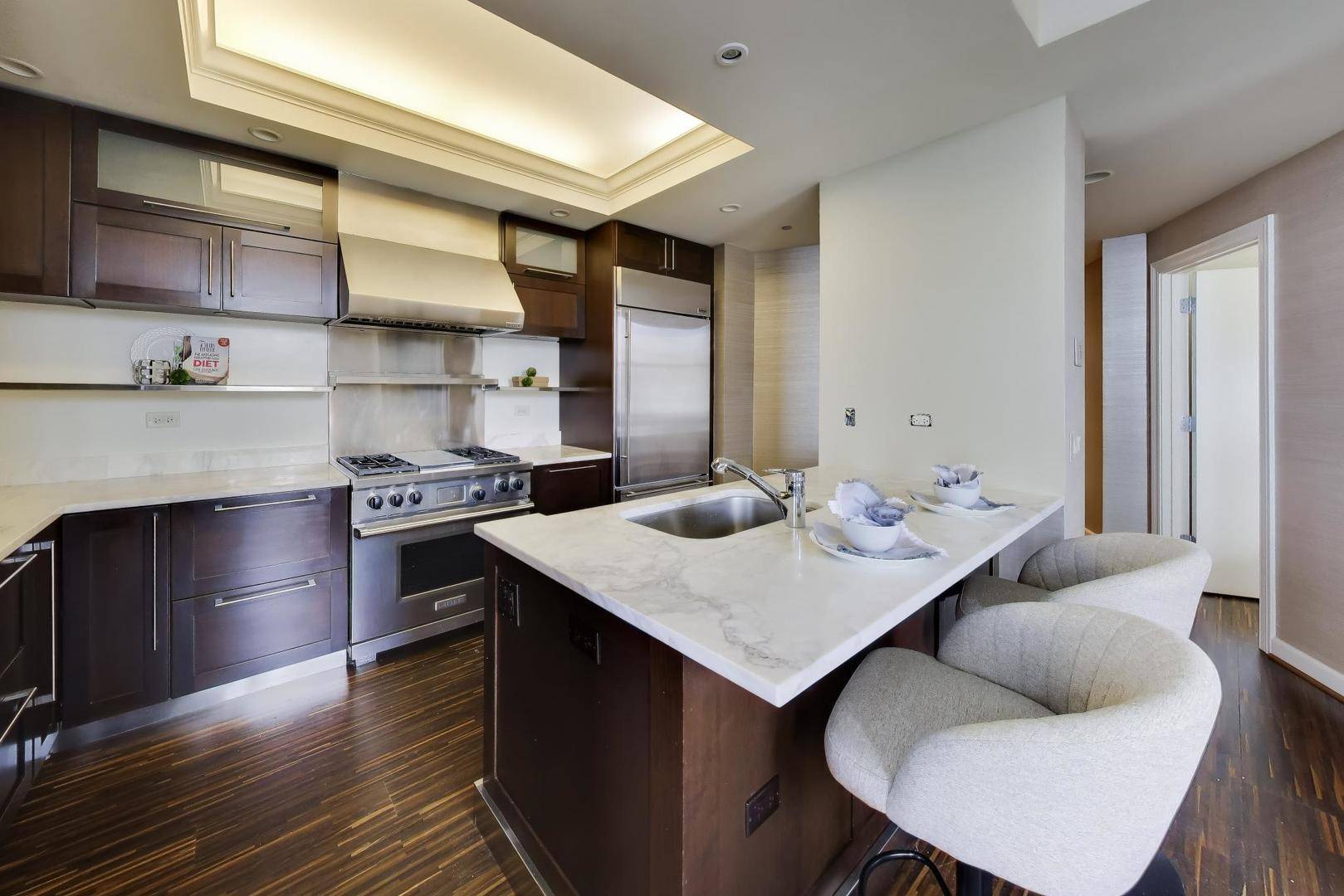 310 S Michigan AVE #1900, Chicago, IL 60604