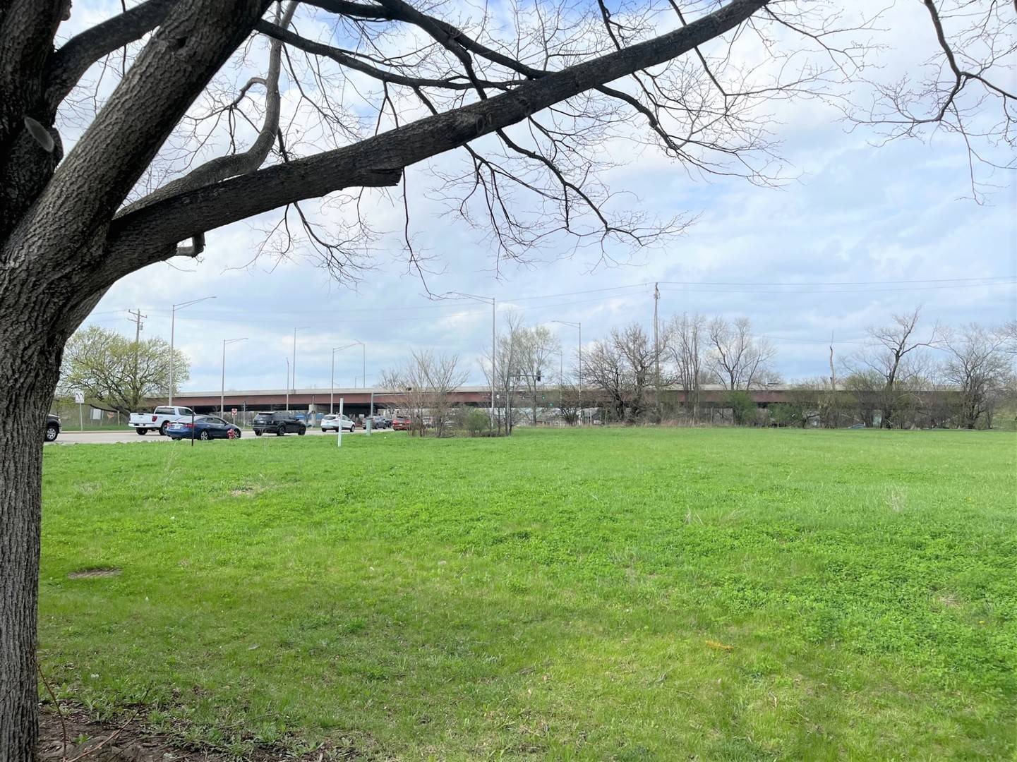 441 S Mclean BLVD, Elgin, IL 60123
