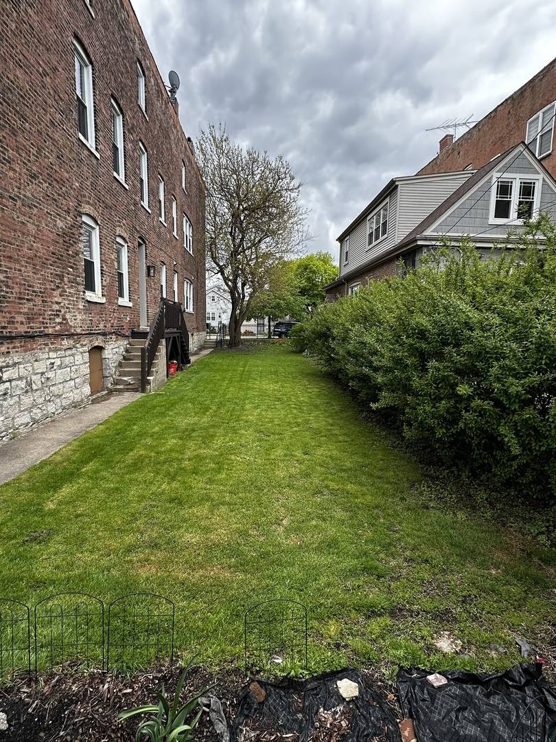 3209 S Racine AVE, Chicago, IL 60608