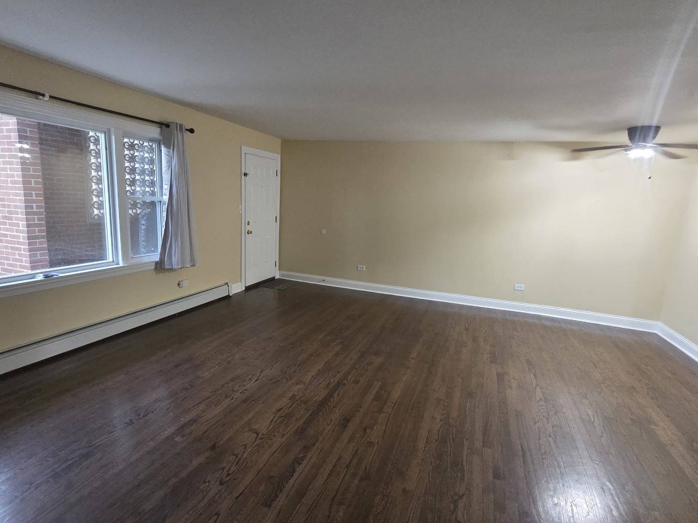 1105 Holiday LN #6, Des Plaines, IL 60016