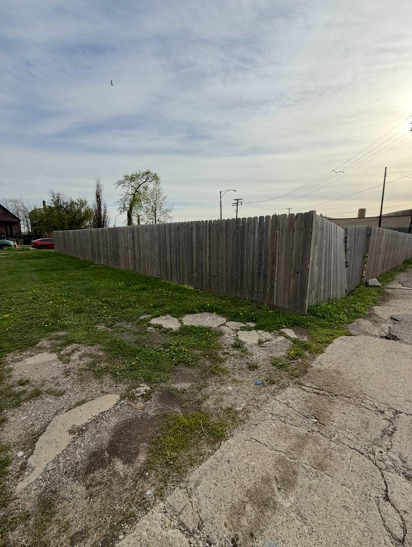3964 W Ohio ST, Chicago, IL 60624