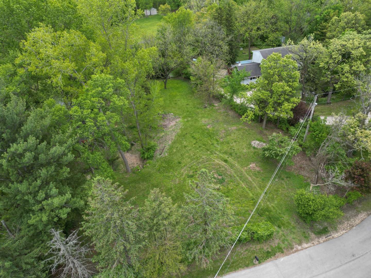 17 E Lyncliff DR, Oswego, IL 60543