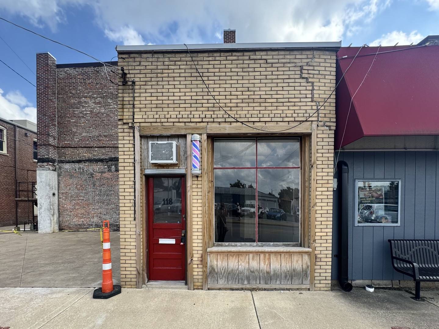 118 W Howard ST, Pontiac, IL 61764