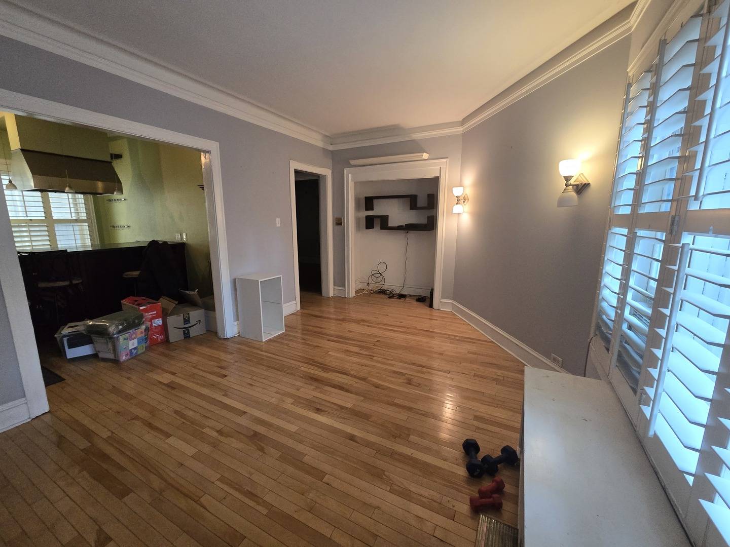 548 W Brompton AVE #1E, Chicago, IL 60657
