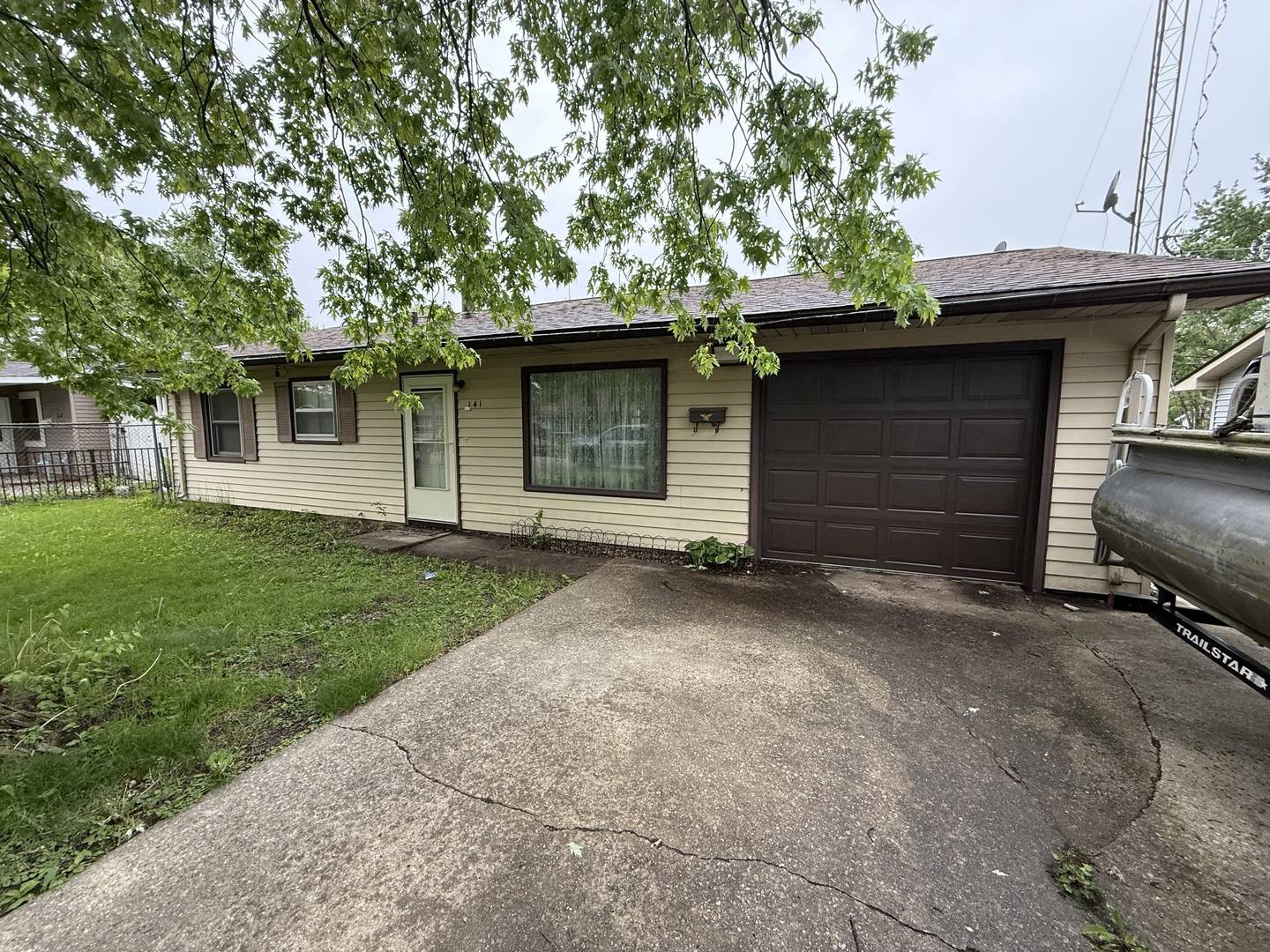 141 S Oakdale AVE, Kankakee, IL 60901
