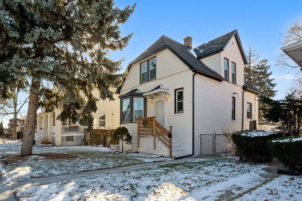 1610 S 4th AVE, Maywood, IL 60153