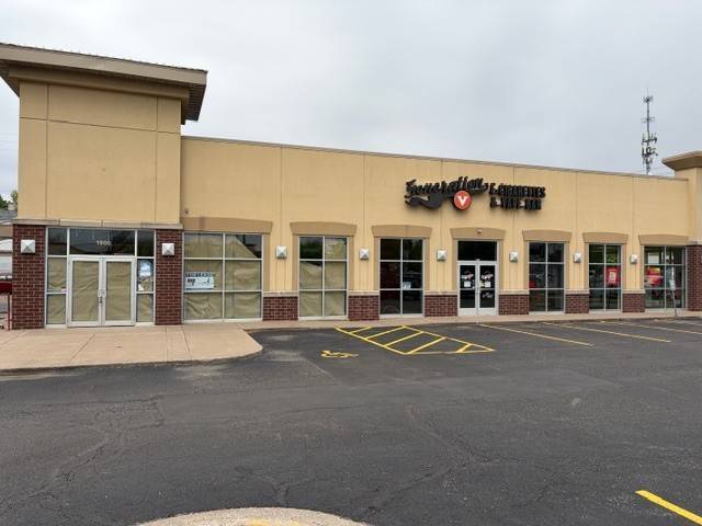 1800 N Division ST, Davenport, IA 52804