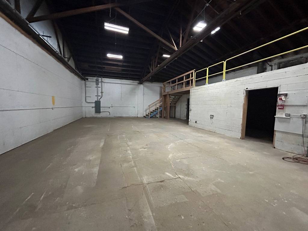 3033 W ohio ST, Chicago, IL 60612