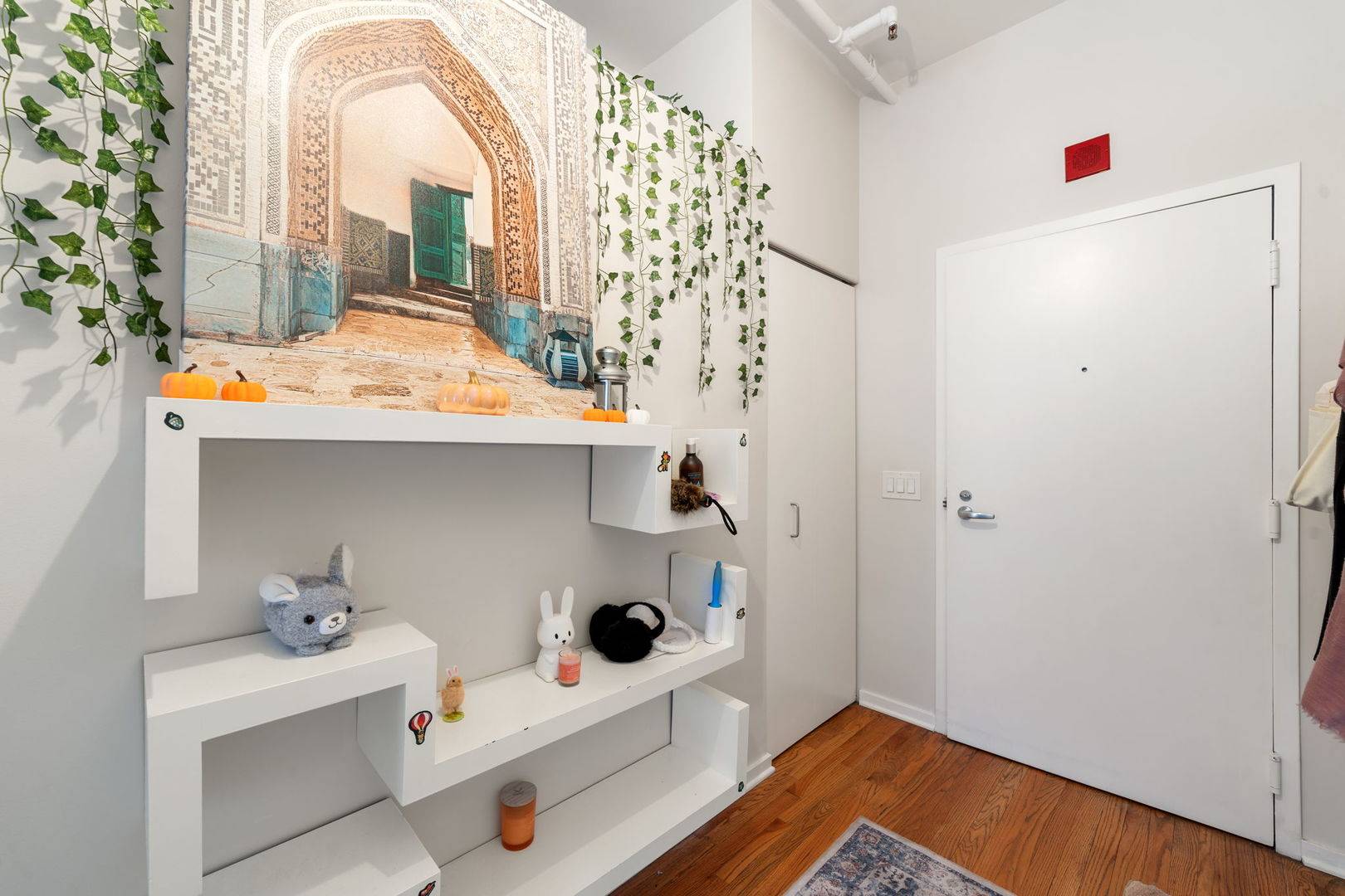 6 E Monroe ST #1403, Chicago, IL 60603