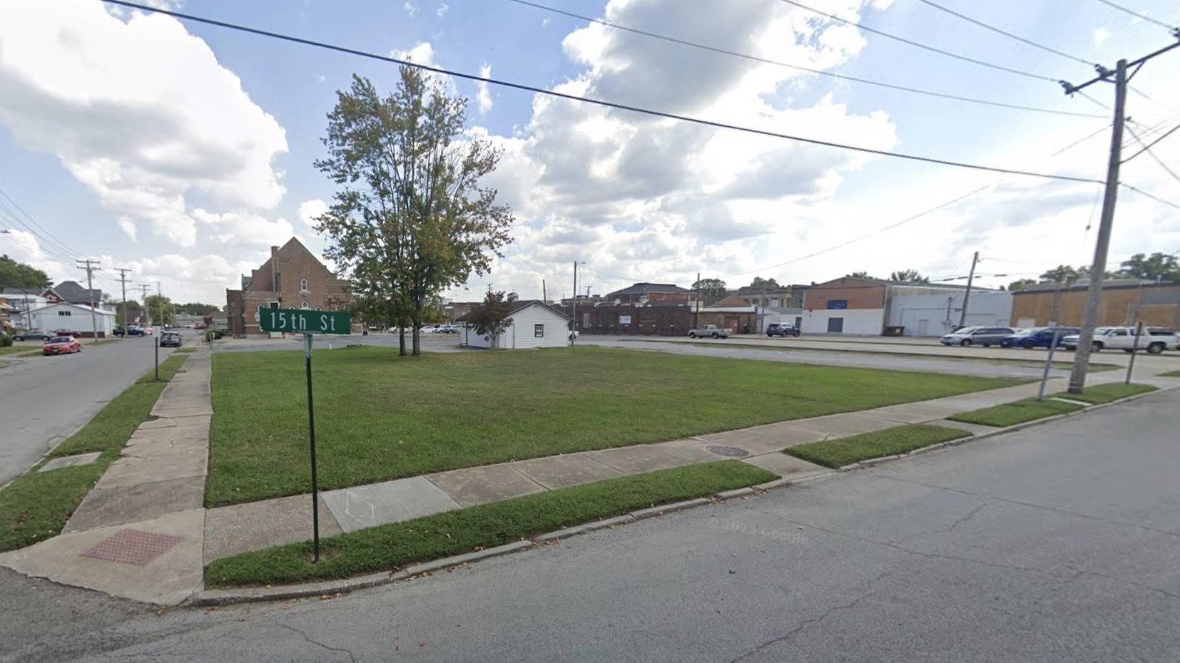 112 N 15th ST, Murphysboro, IL 62966