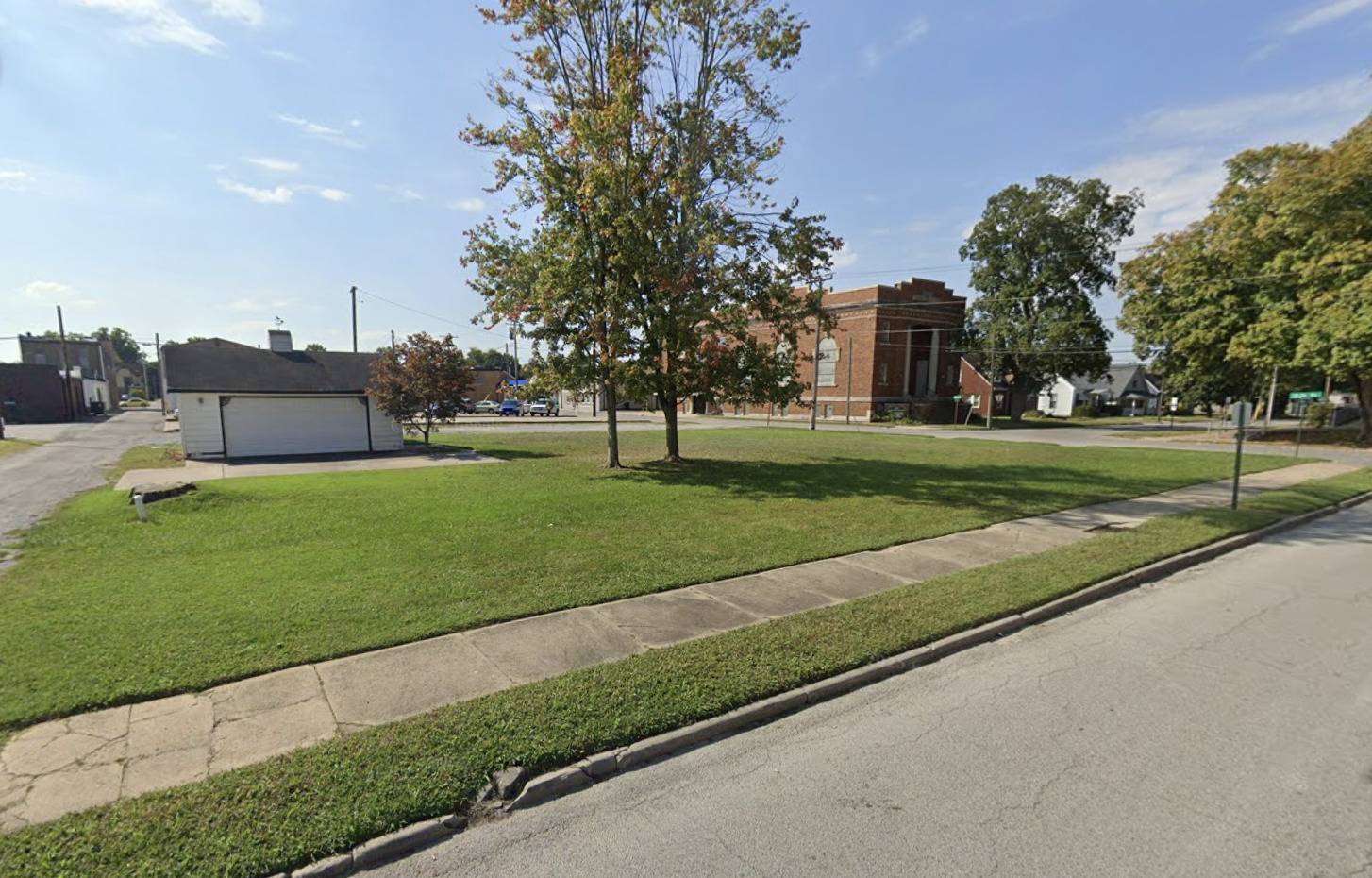 112 N 15th ST, Murphysboro, IL 62966
