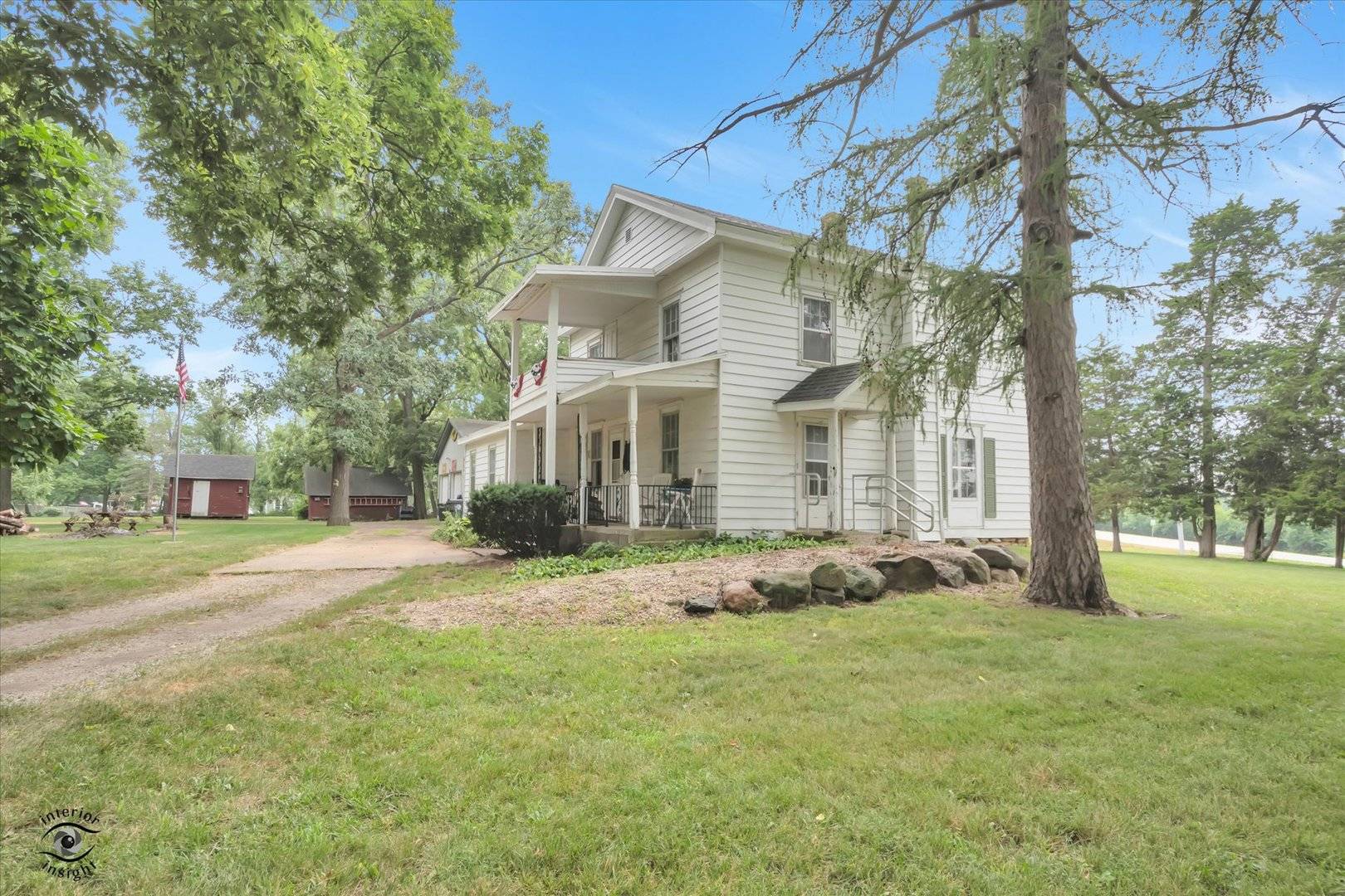 8 Bristol Ridge RD, Bristol, IL 60512
