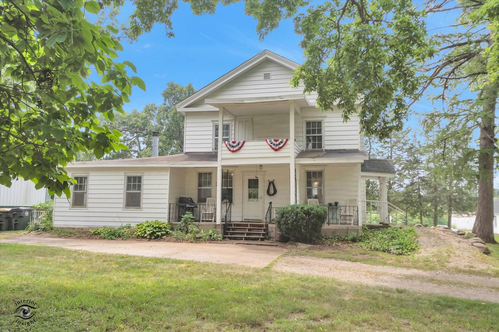 8 Bristol Ridge RD, Bristol, IL 60512