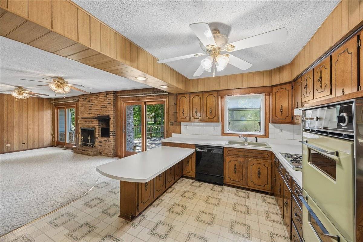 3444 Huntington TER, Crete, IL 60417