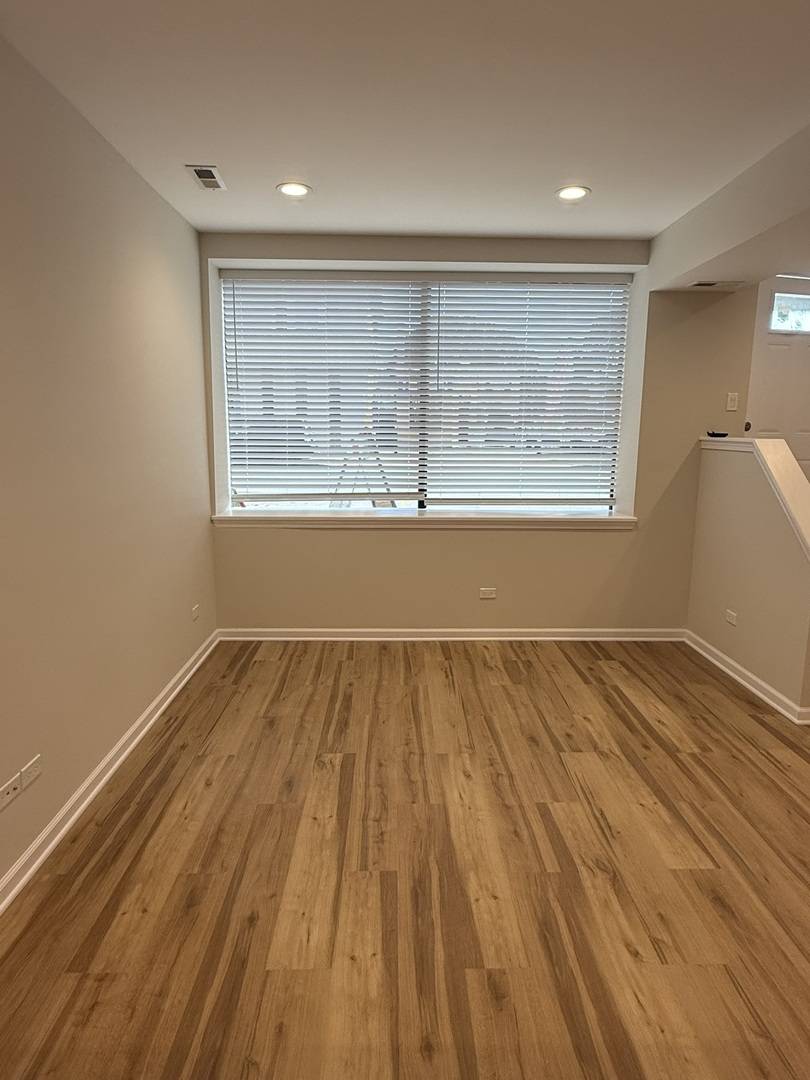 5751 W Higgins AVE #1S, Chicago, IL 60630