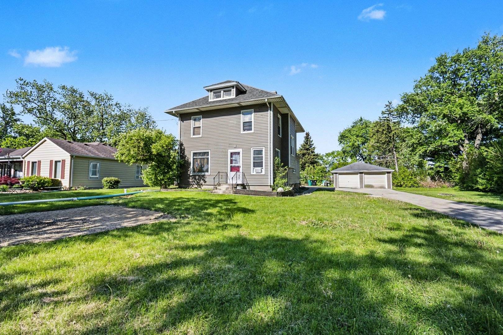 N350 County Farm RD, Winfield, IL 60190