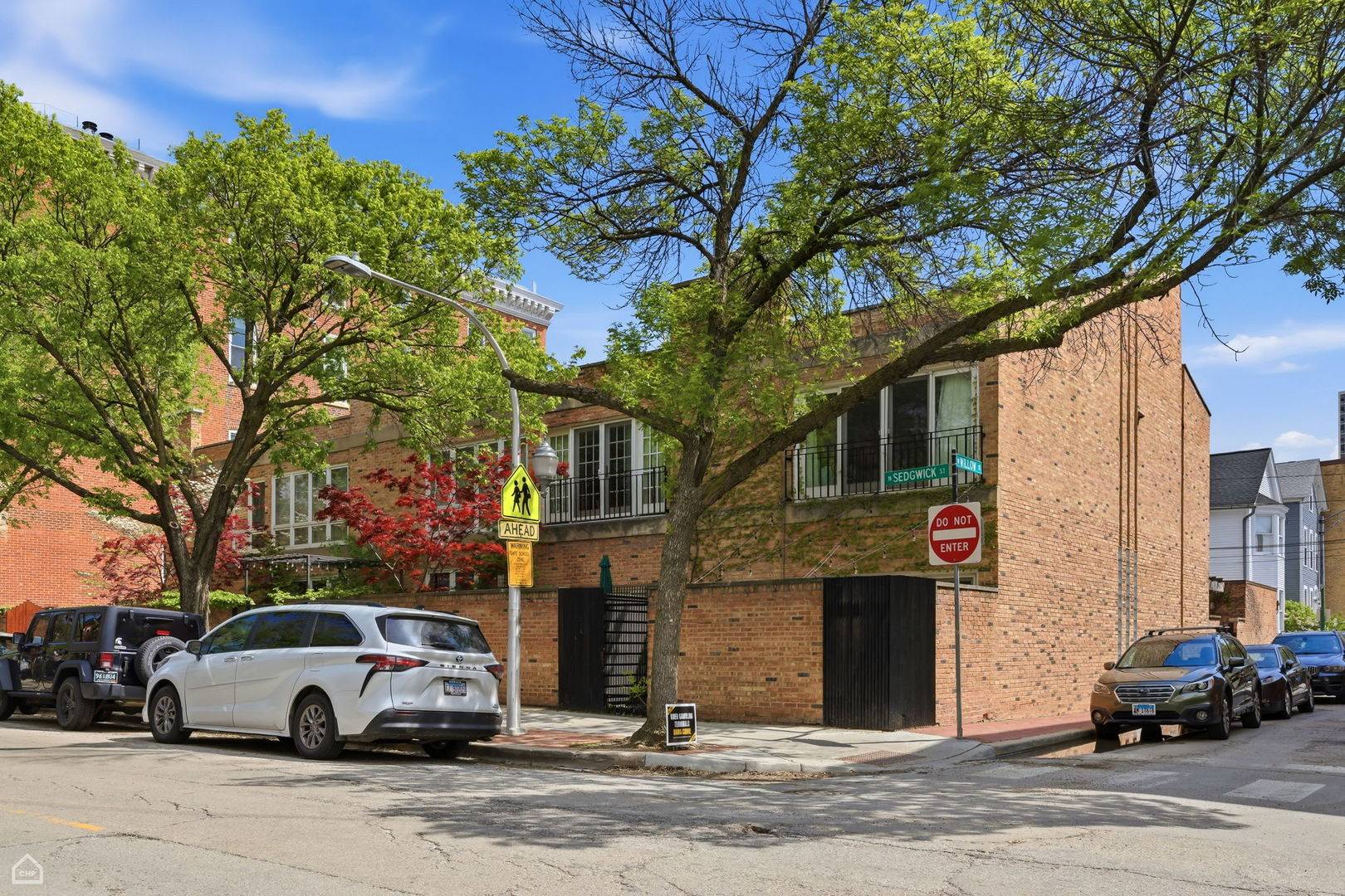 344 W Willow ST #A, Chicago, IL 60614