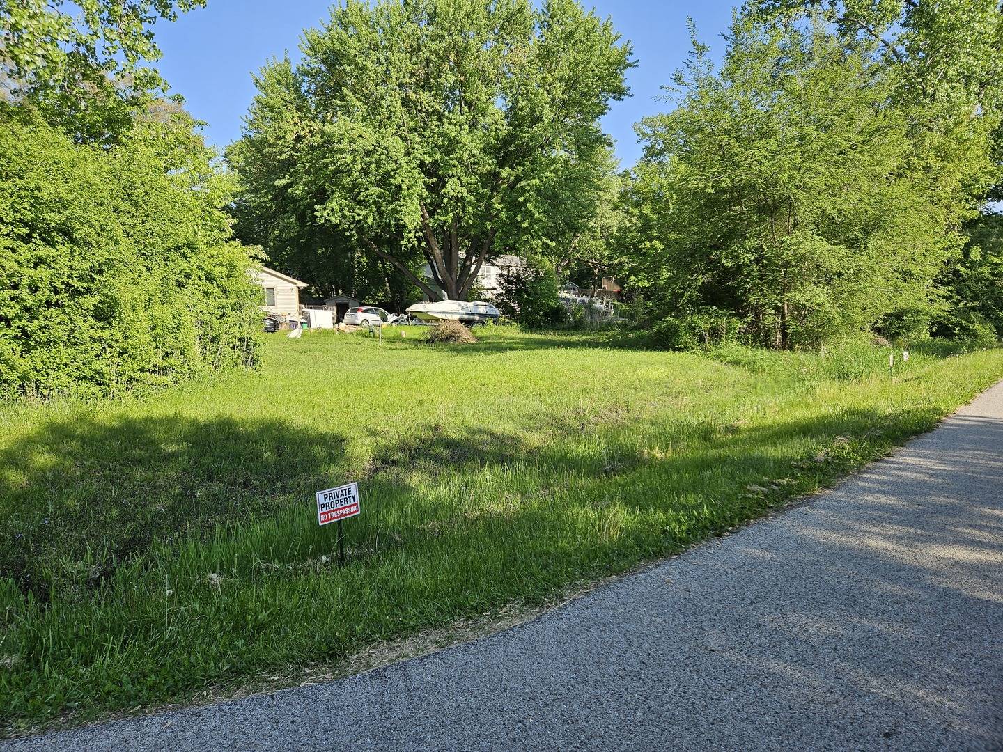 615 W Eastern AVE, Mchenry, IL 60051