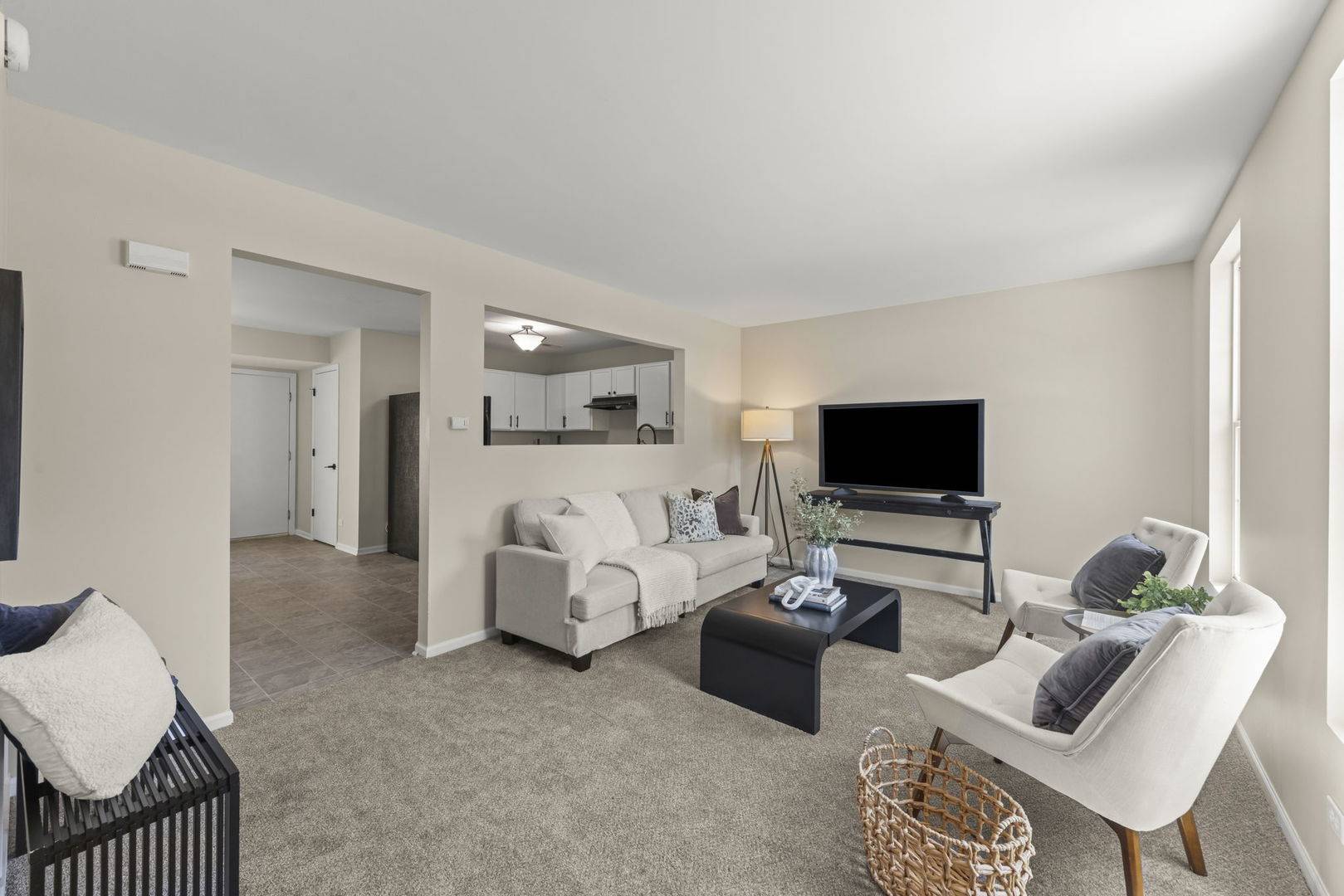 783 Four Seasons BLVD, Aurora, IL 60504