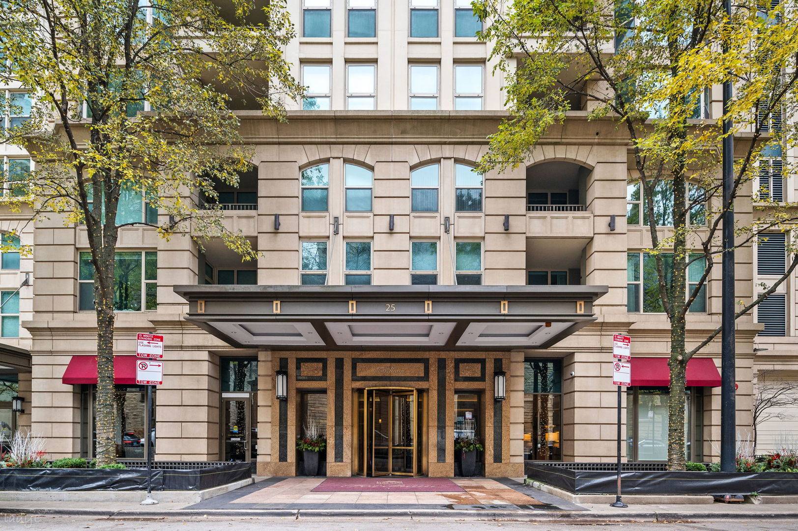 25 E Superior ST #3601, Chicago, IL 60611