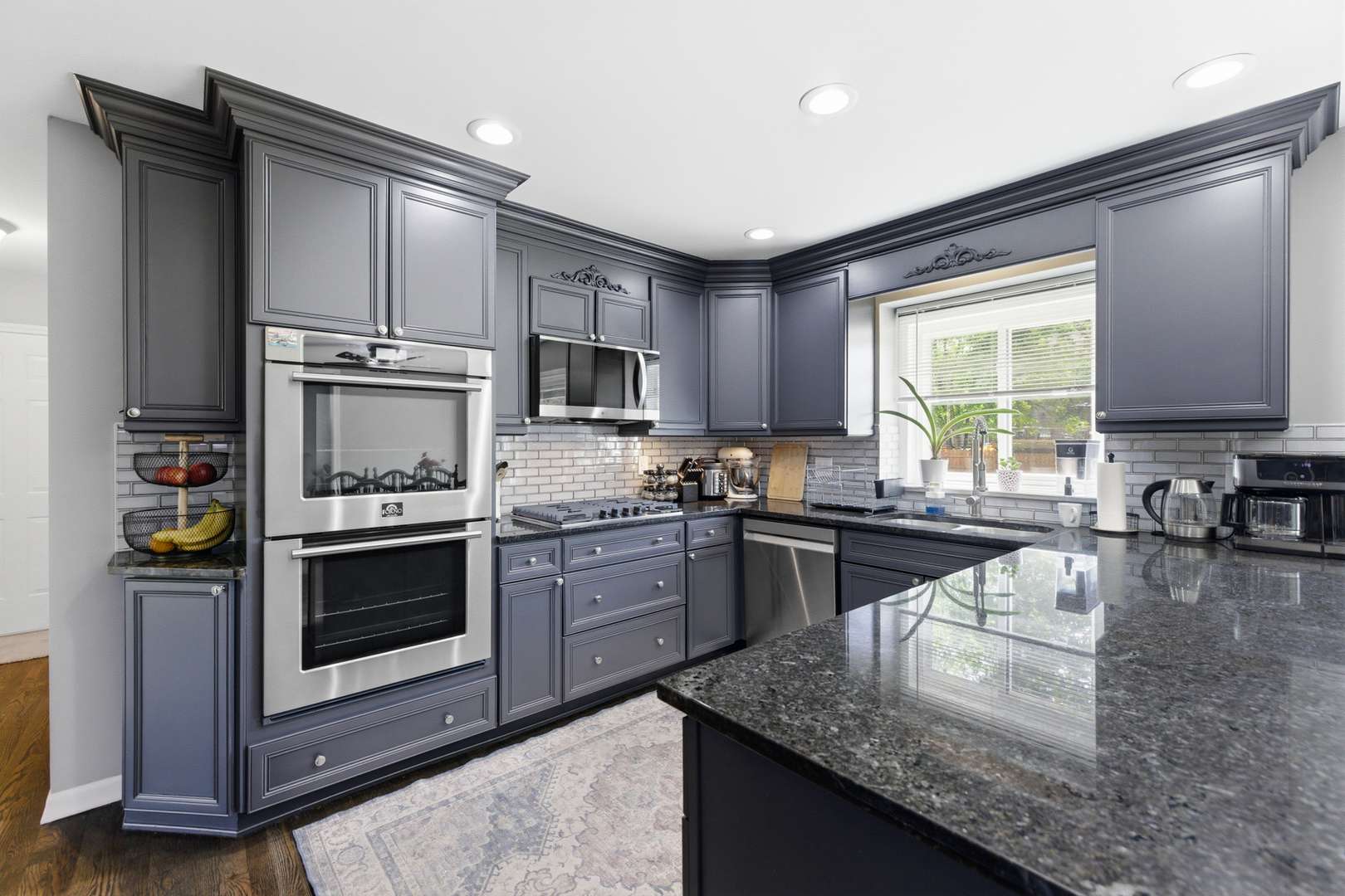 845 Crabtree LN, Cary, IL 60013
