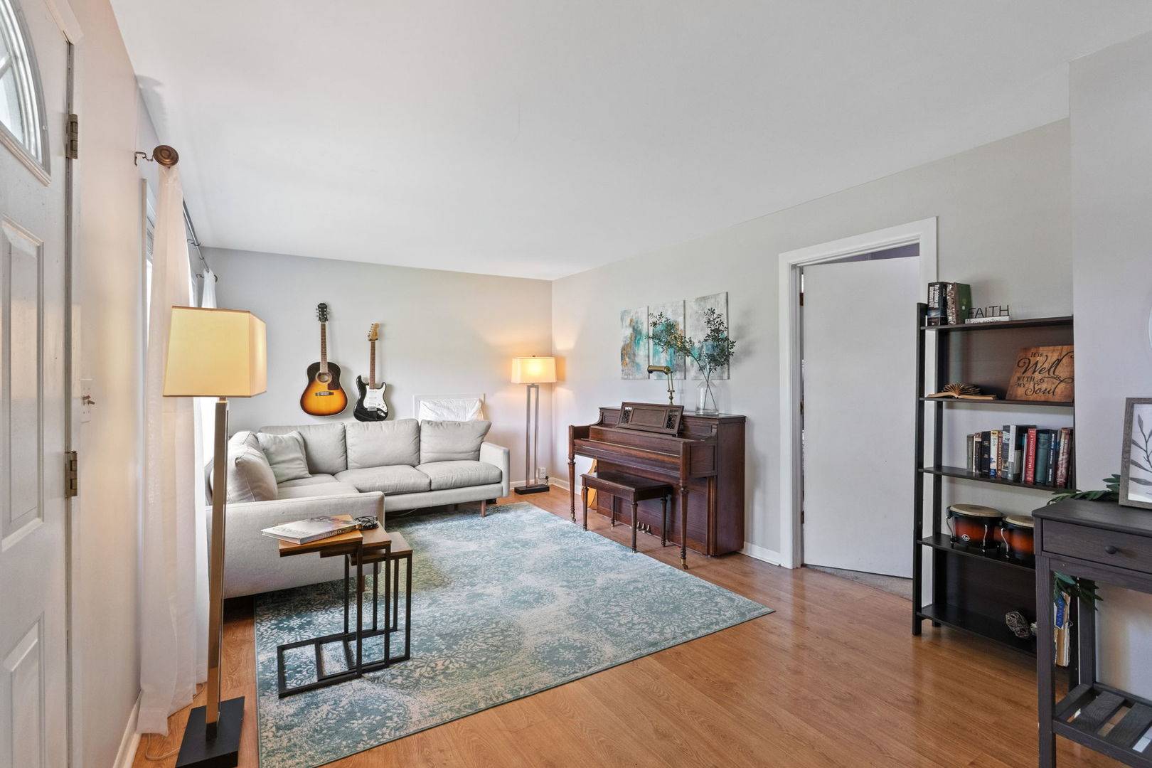 4335 Prospect AVE, Downers Grove, IL 60515