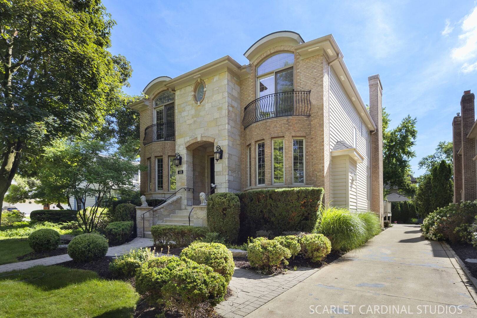 410 S Sleight ST, Naperville, IL 60540