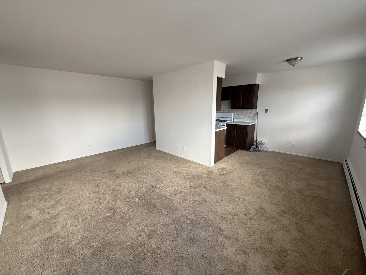 3001 Thatcher AVE #3M, River Grove, IL 60171
