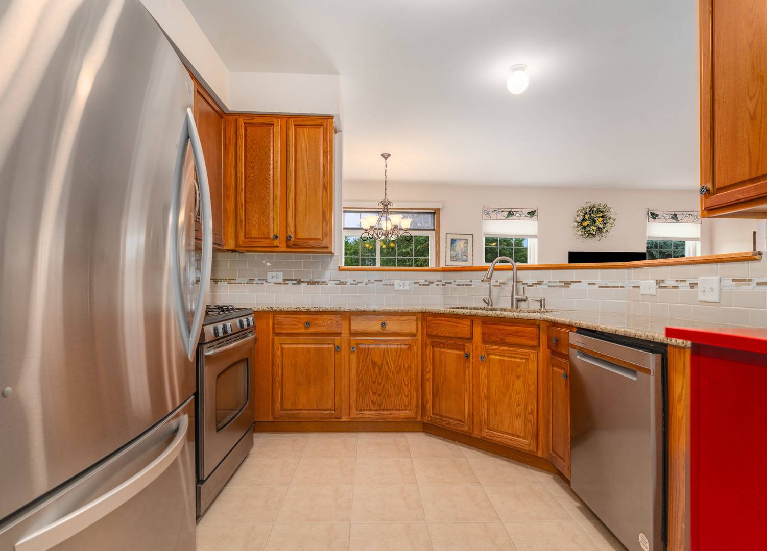 429 Merlot CT, Oswego, IL 60543