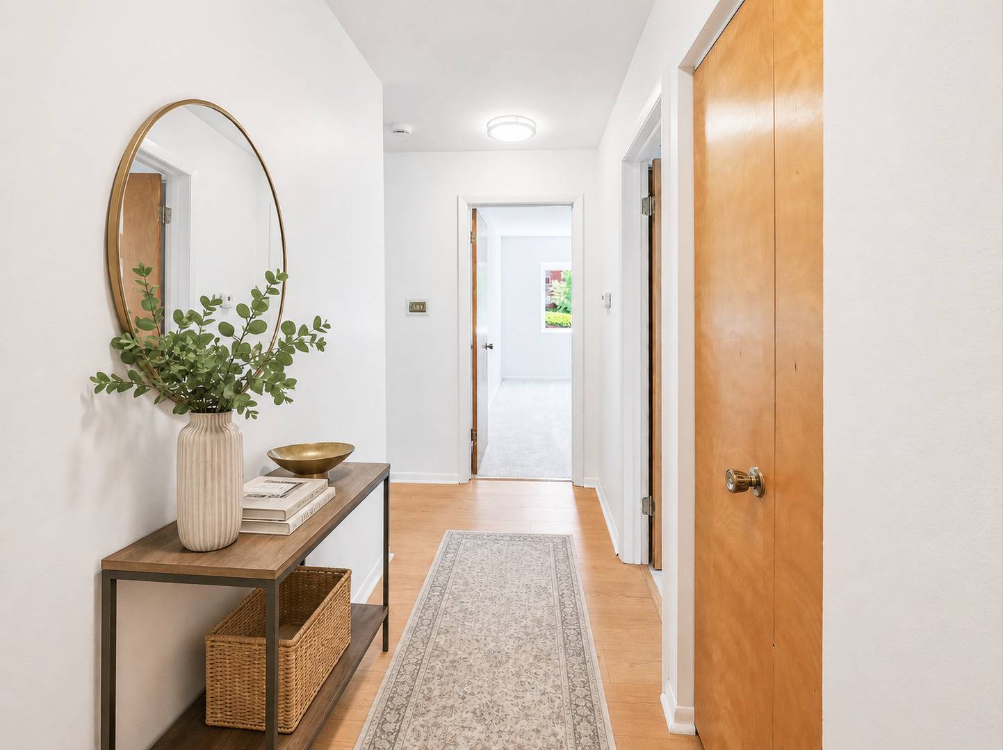 1025 S Fernandez AVE #1S, Arlington Heights, IL 60005