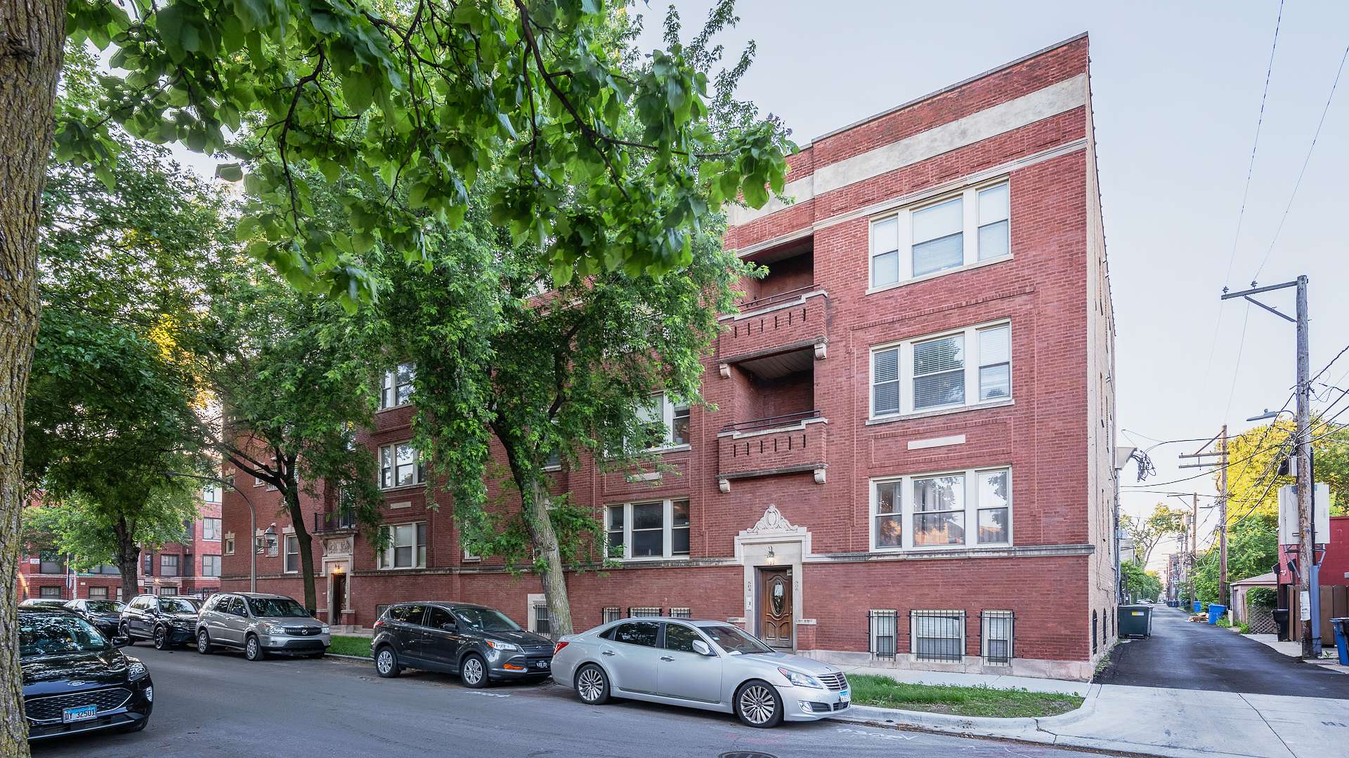 4847 S Vincennes AVE #203, Chicago, IL 60615