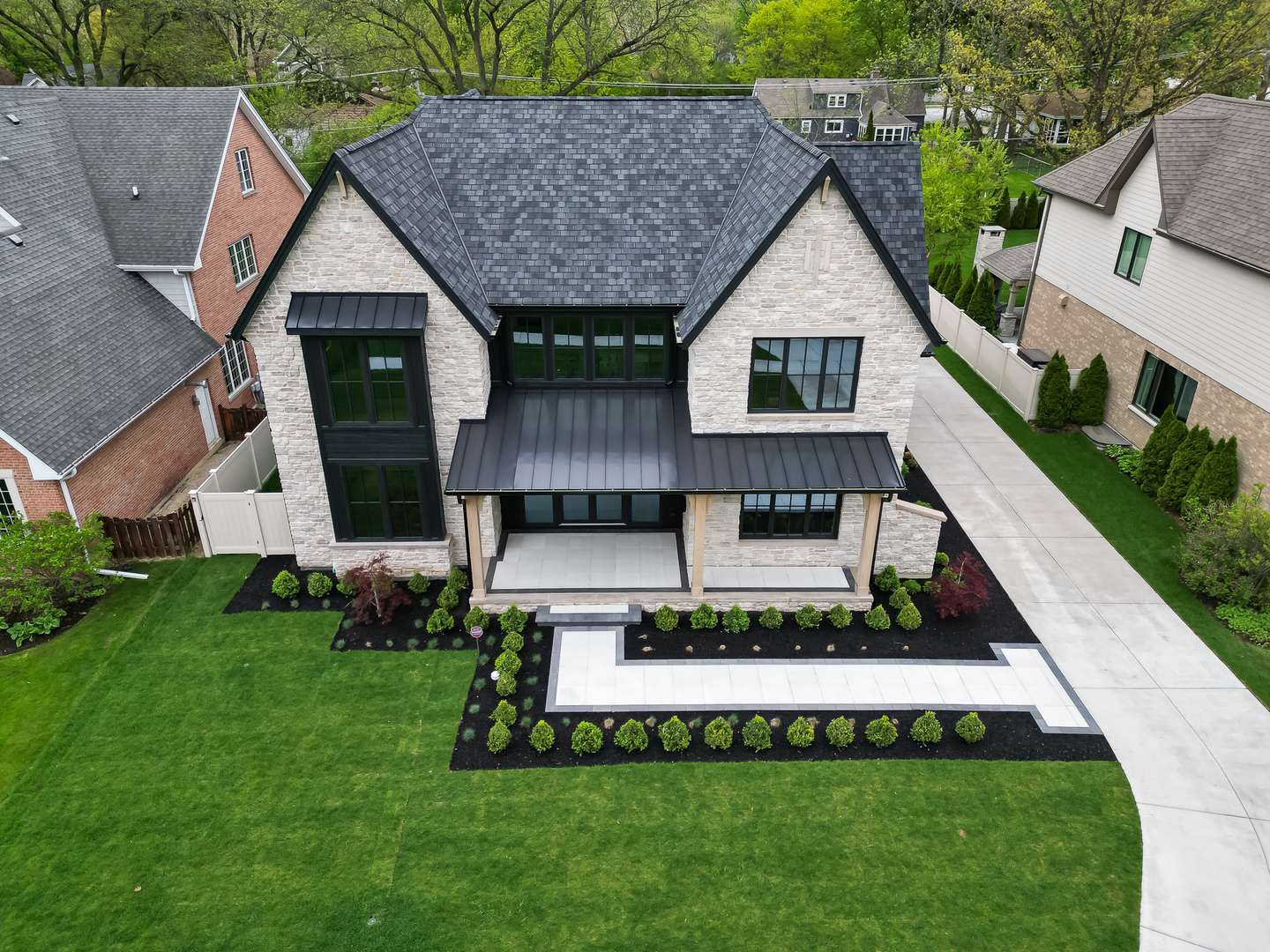 5429 Lawn AVE, Western Springs, IL 60558