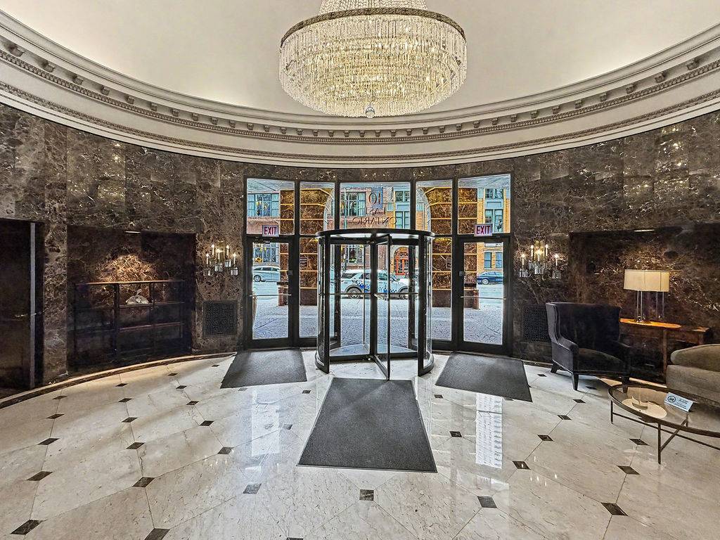 10 E Ontario ST #4903, Chicago, IL 60611