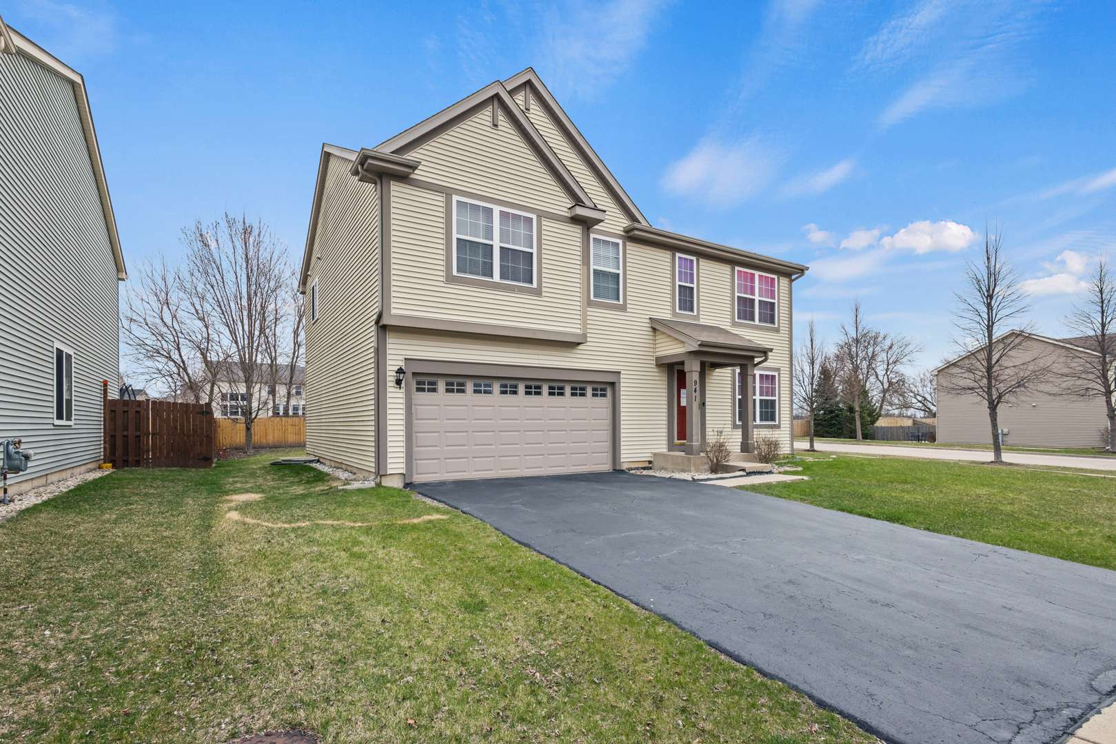 941 Brahms RD, Volo, IL 60073
