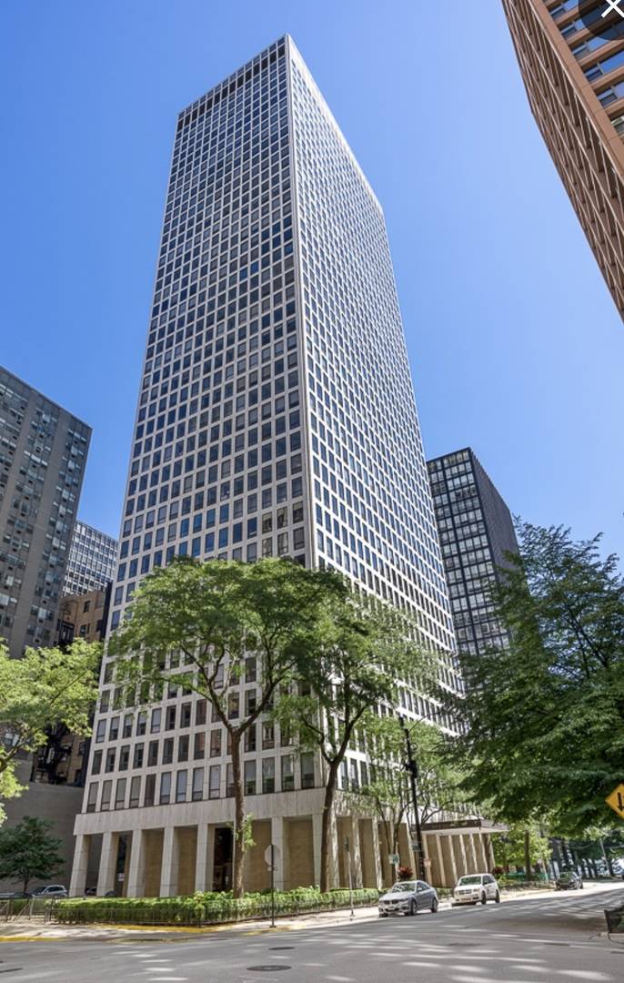 260 E Chestnut ST #409, Chicago, IL 60611