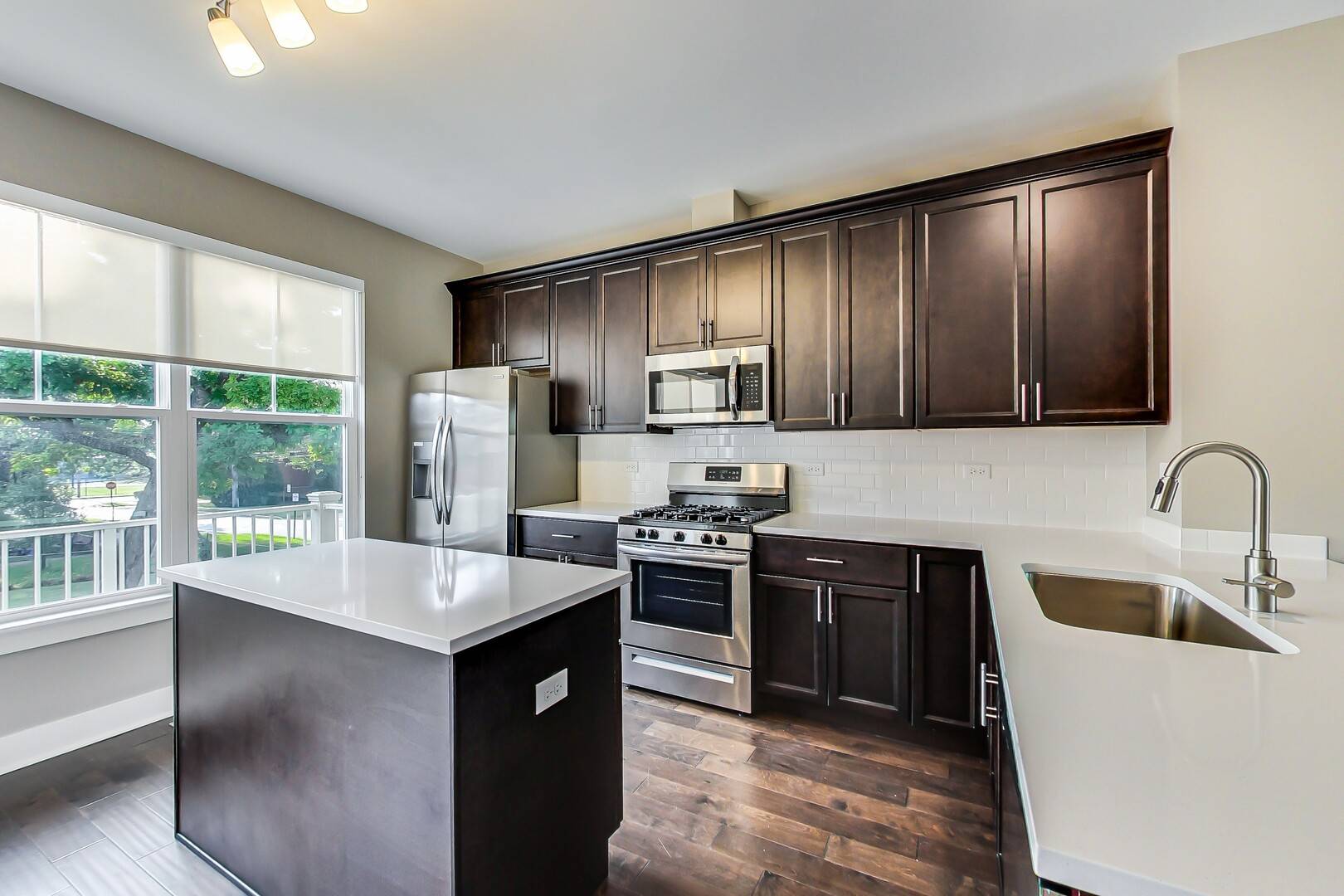 20 Webster AVE #C, Highwood, IL 60040