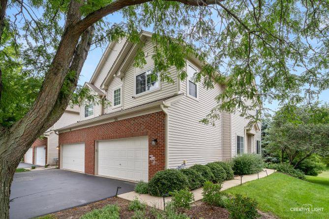 324 Abington Woods DR #324, Aurora, IL 60502