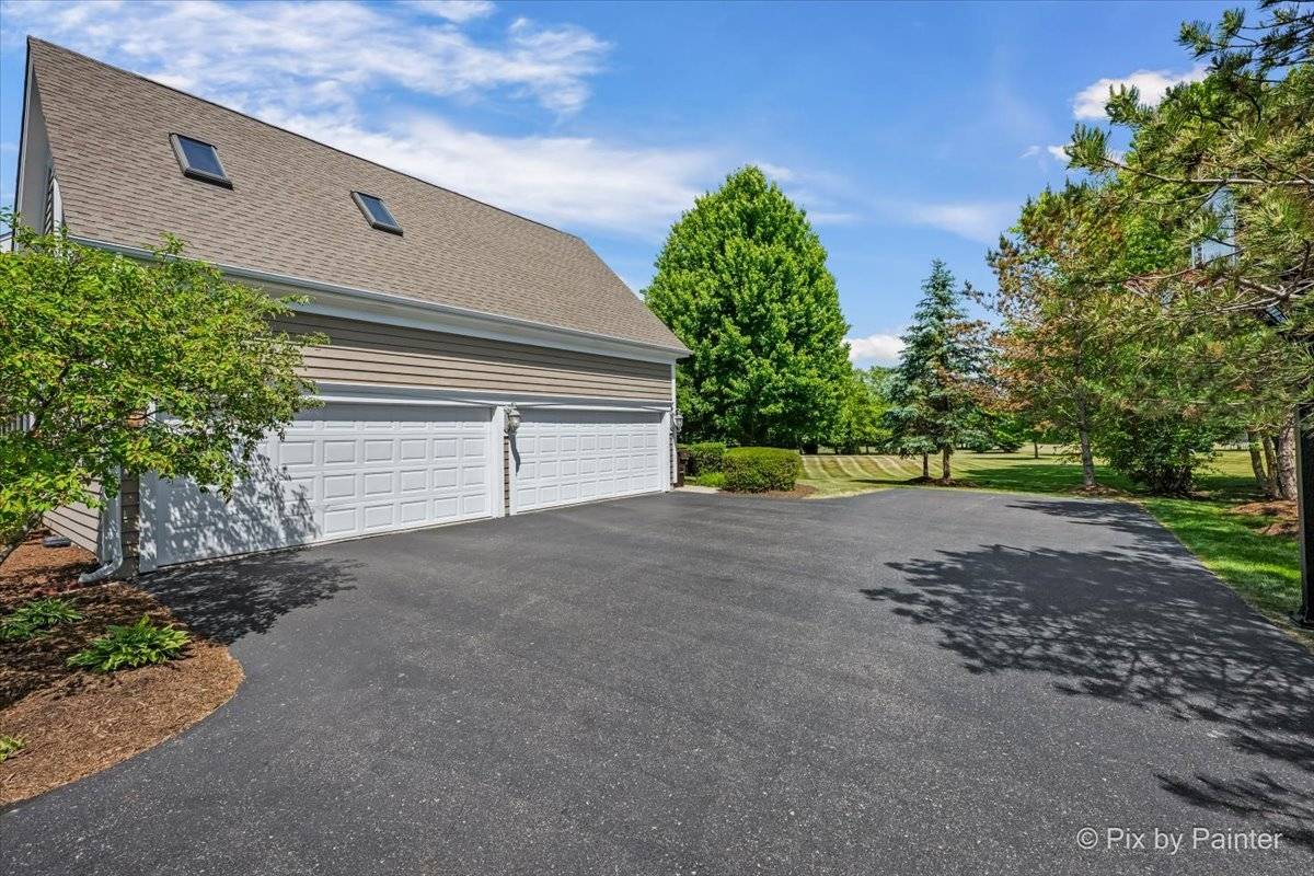 28359 W Harvest Glen CIR, Cary, IL 60013