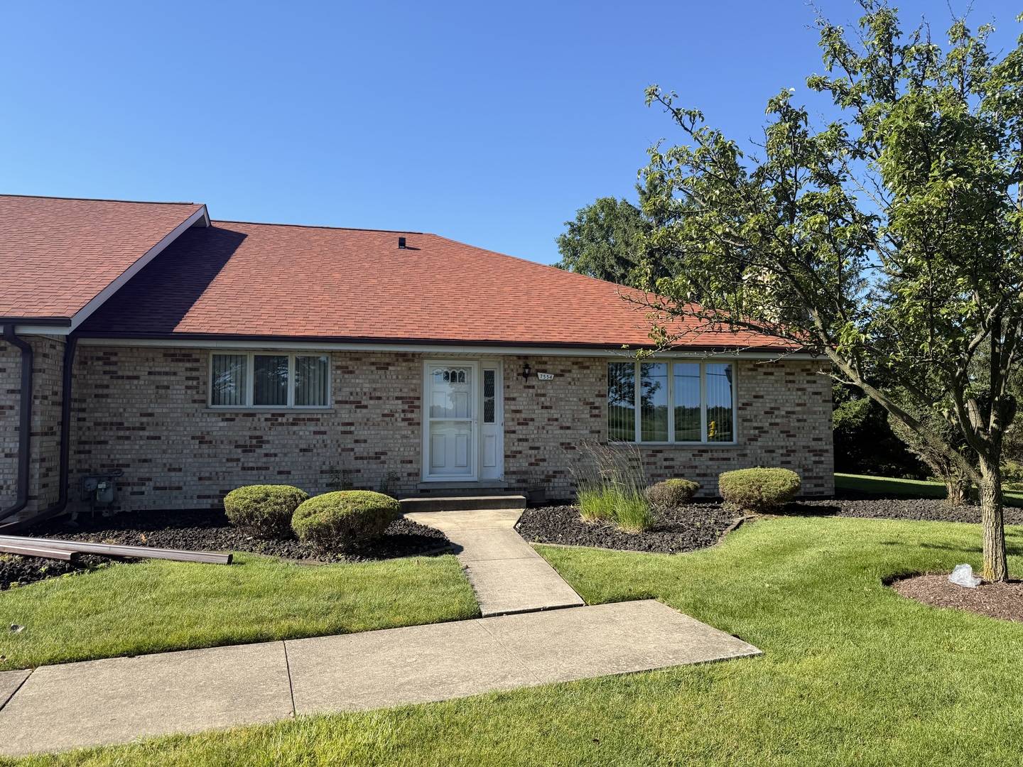 7554 W Willowood CT, Orland Park, IL 60462