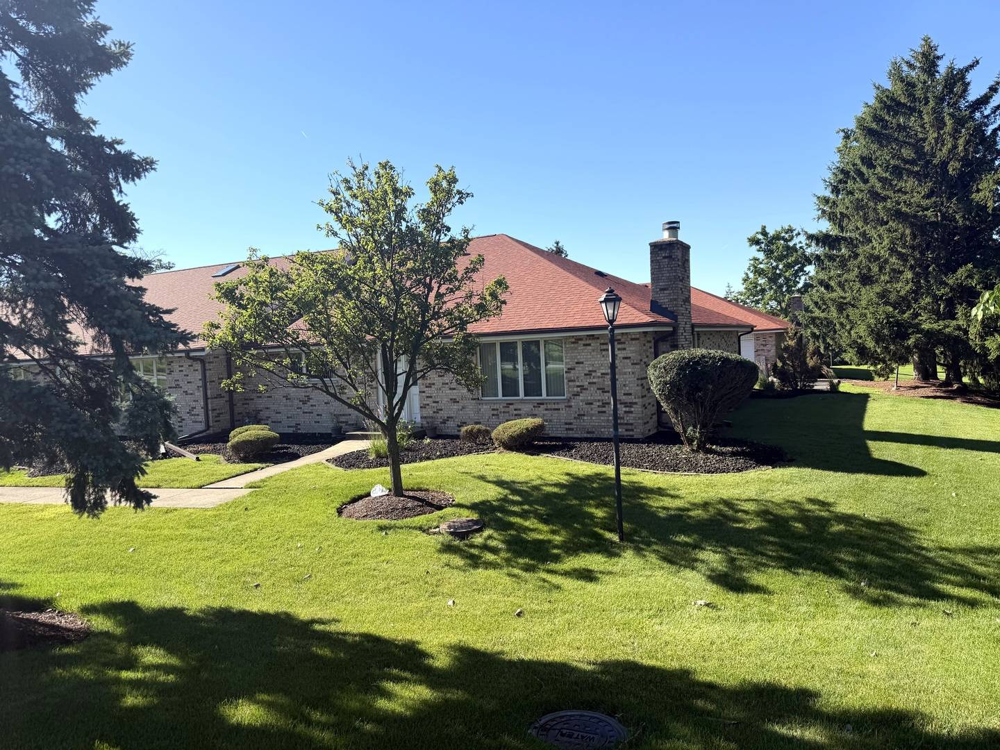 7554 W Willowood CT, Orland Park, IL 60462
