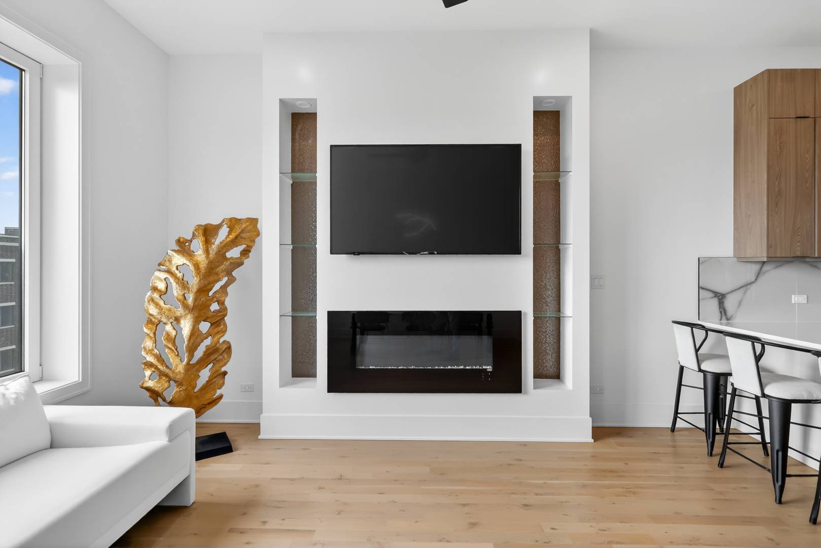 4816 S Saint Lawrence AVE #301, Chicago, IL 60615