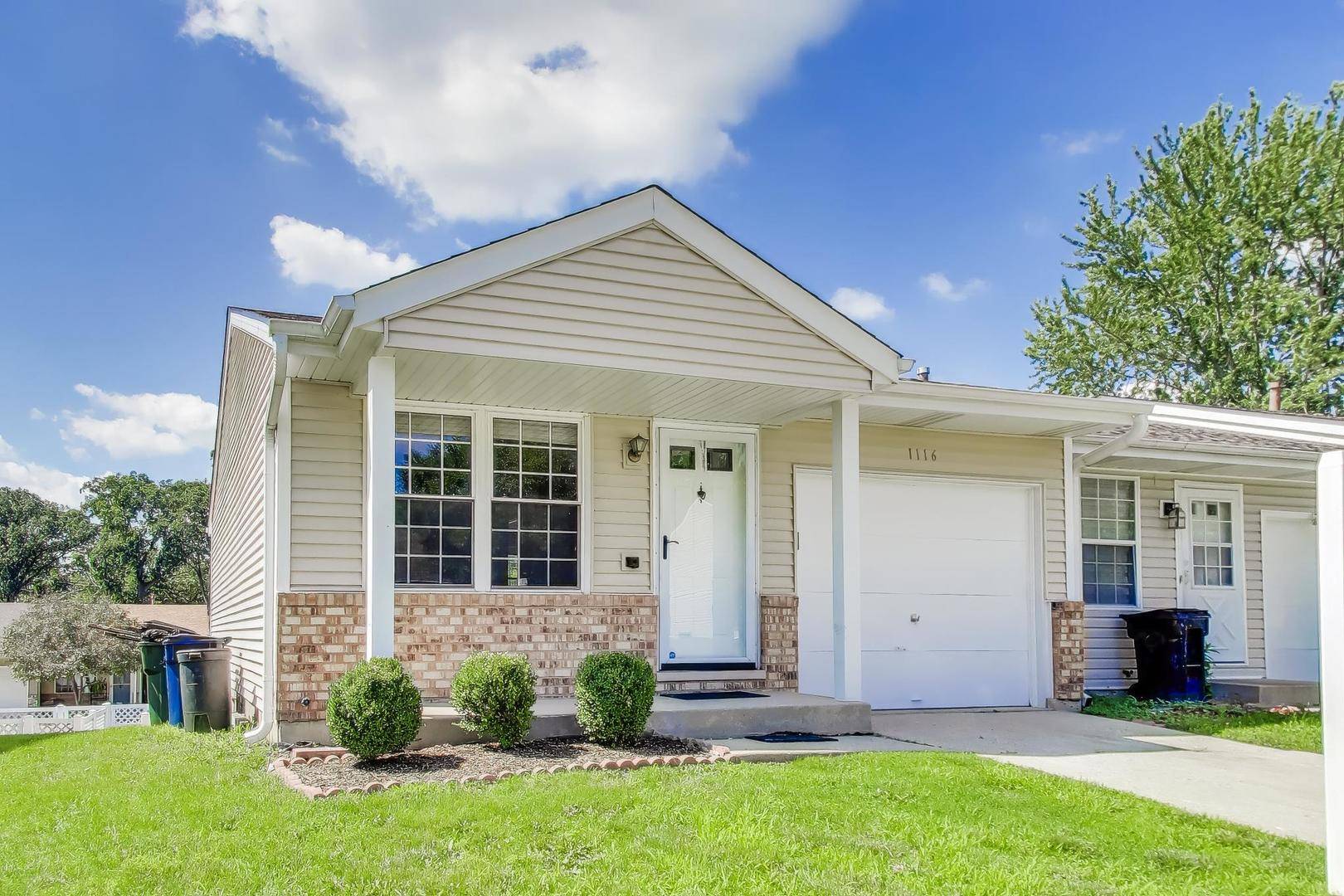 1116 RIVERWOOD DR, Algonquin, IL 60102